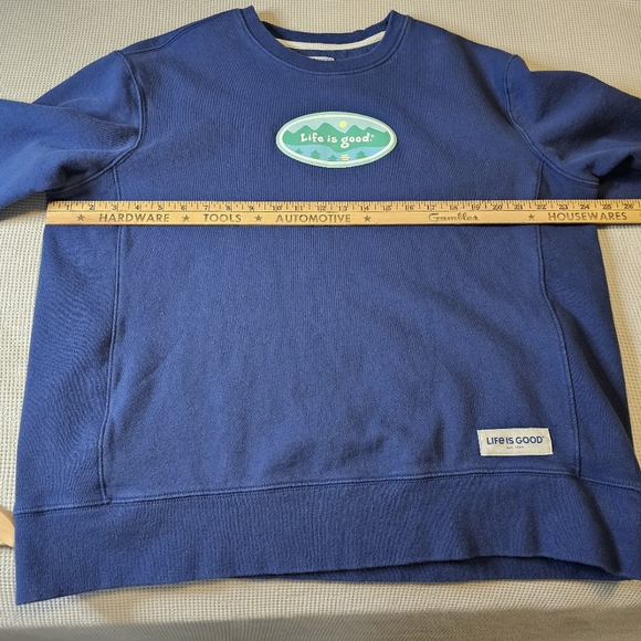 Life Is Good | Mountainside Oval Simply True Fleece Pullover Crewneck Sweatshirt - Picture 6 of 9